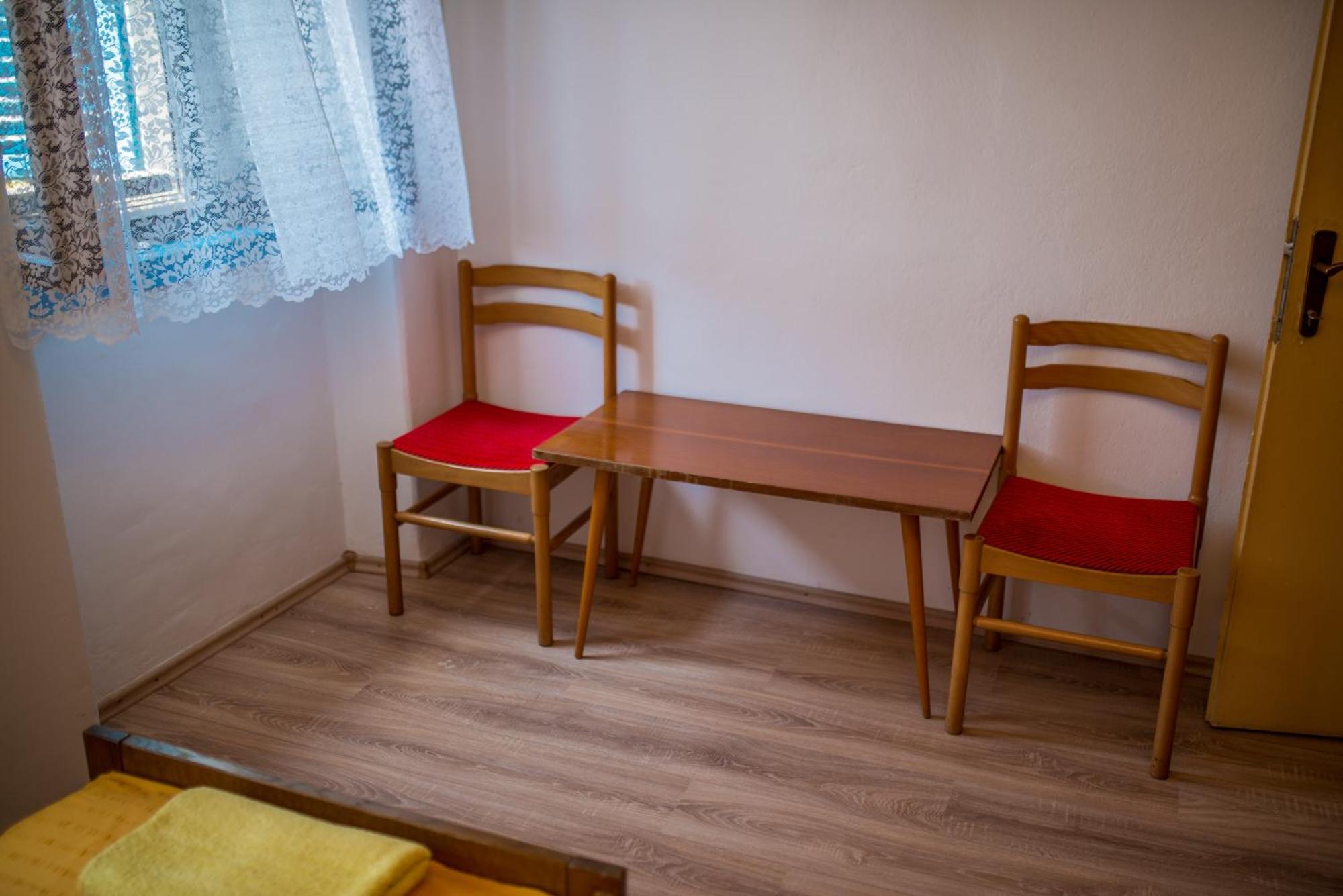 Hostel Flora Mali Lošinj Zimmer foto